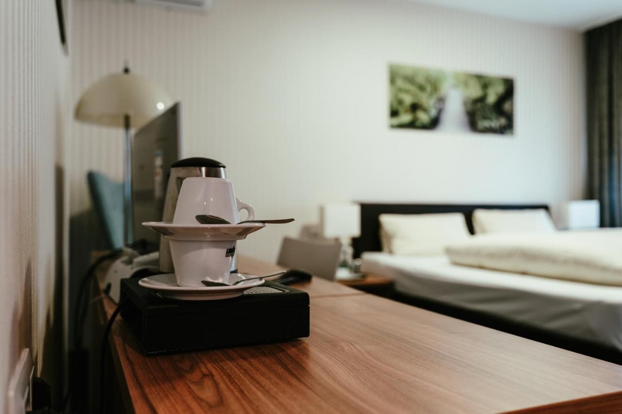 Hotel Benger Крефельд Экстерьер фото
