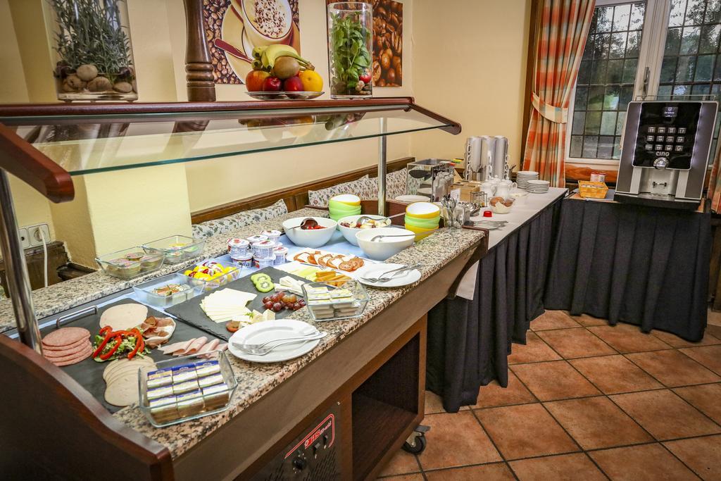 Hotel Benger Крефельд Экстерьер фото